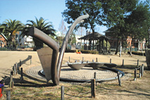 Outdoor sculpture "Place where flow encounters"