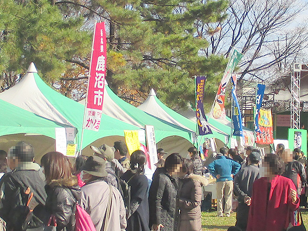 [Image] product exhibition